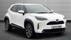 White Used 2022 Toyota Yaris Cross Design SUV | £19,650 (Good price)