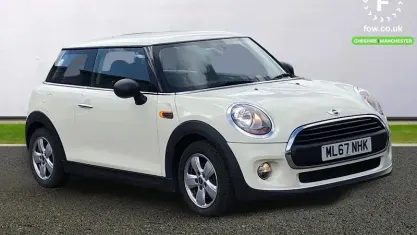 Used Mini ONE Hatch 102 HP (75 kW) 2017 White Hatchback