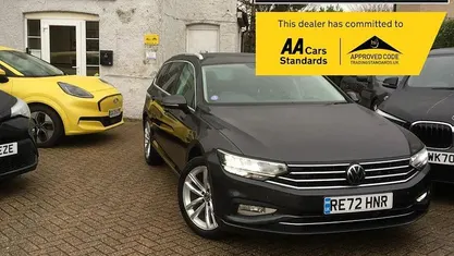 Used VW Passat SEL 150 HP (110 kW) 2022 Grey Estate