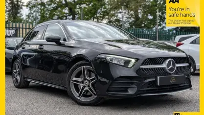 Usado Mercedes A250 AMG Line Premium 218 HP (160 kW) 2021 Preto Citadino