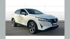 White Used 2022 Nissan Qashqai N-Connecta SUV | £16,460 (Fair price)