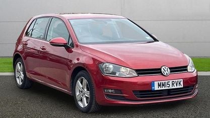 Używany VW Golf VII Match 110 KM (80 kW) 2015 Czerwony Hatchback