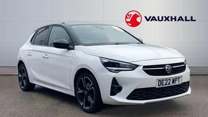 Used Vauxhall Corsa Edition 101 HP (74 kW) 2022 White Hatchback