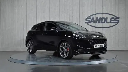 Usado Ford Puma ST 200 HP (147 kW) 2023 Preto Citadino