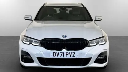 Used BMW 330e M Sport 292 HP (214 kW) 2021 Estate