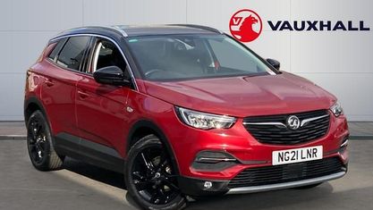 Używany Vauxhall Grandland X Edition 131 KM (96 kW) 2021 Czerwony SUV