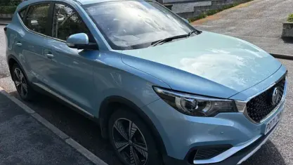 Używany MG ZS Exclusive 105 kW (143 KM) 2021 Niebieski SUV