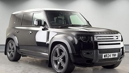Używany Land Rover Defender S 525 KM (386 kW) 2024 Czarny SUV