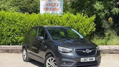 Usado Vauxhall Crossland X S 110 HP (80 kW) 2018 Cinzento SUV