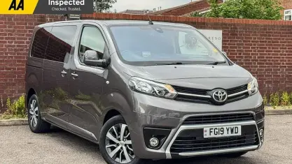 Usado Toyota Proace Verso City 179 CV (131 kW) 2019 Gris Familiar
