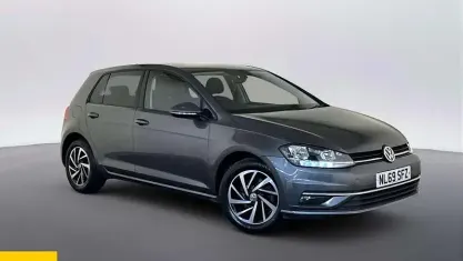 Usado VW Golf VII Match 116 HP (85 kW) 2019 Cinzento Citadino
