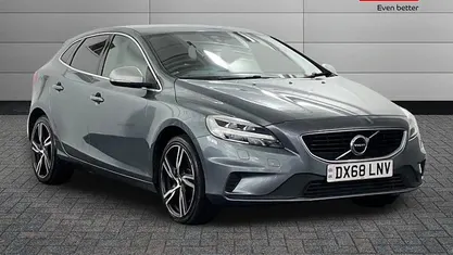 Used 2019 Volvo V40 R-Design Pro Hatchback | £9,221 (Fair price)