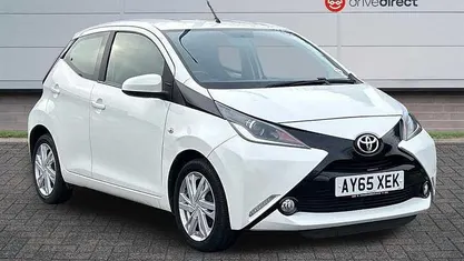 Used Toyota Aygo x-press 69 HP (50 kW) 2015 Hatchback