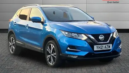 Used Nissan Qashqai N-Connecta 140 HP (102 kW) 2020 Blue SUV