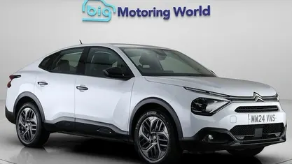 Used Citroën C4 X PureTech 101 HP (74 kW) 2024 White SUV
