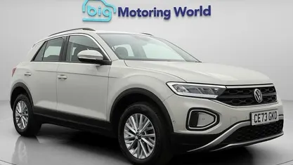 Used VW T-Roc Life 150 HP (110 kW) 2025 SUV