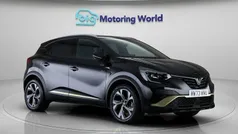 Black Used 2023 Renault Captur Engineered SUV | £15,400 (Fair price)