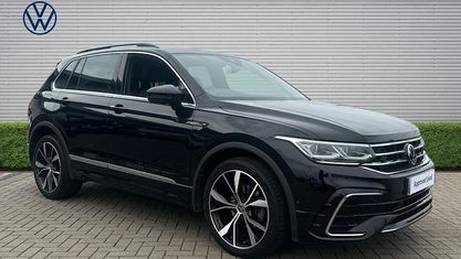 Usado VW Tiguan R-line 150 HP (110 kW) 2023 Preto SUV