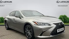 Used 2021 Lexus ES300H Sedan | £27,450 (Fair price)