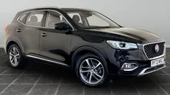 Black Used 2023 MG HS Excite SUV | £13,995 (Fair price)