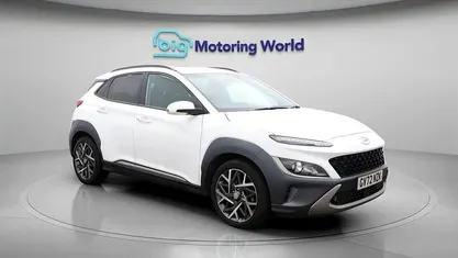 Used Hyundai Kona Premium 141 HP (103 kW) 2022 SUV