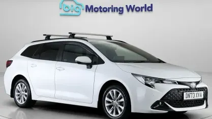 Używany Toyota Corolla 140 KM (102 kW) 2026 Kombi