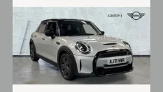 Silver Used 2022 Mini Cooper S Classic Hatchback | £19,450 (Good price)