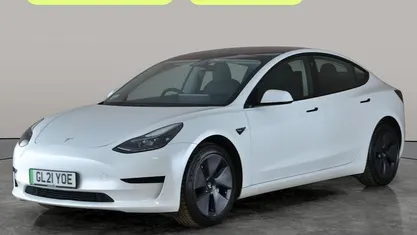 Used Tesla Model 3 Standard Range 208 kW (283 HP) 2021 White Sedan
