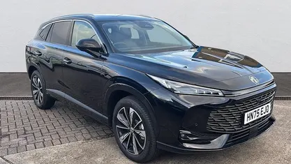 New 2025 MG HS Trophy SUV | £25,000 (Fair price)