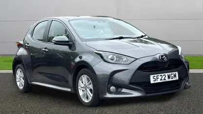 Begagnad Mazda 2 Comfort 116 HK (85 kW) 2022 Grå Halvkombi