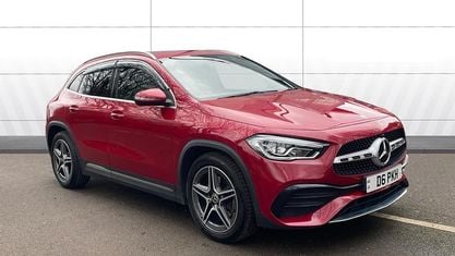 Używany Mercedes GLA200 AMG line 163 KM (119 kW) 2021 Czerwony SUV