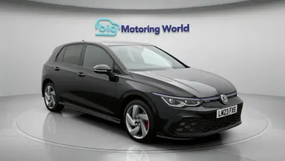 Used VW Golf VIII GTE 245 HP (180 kW) 2023 Black Hatchback