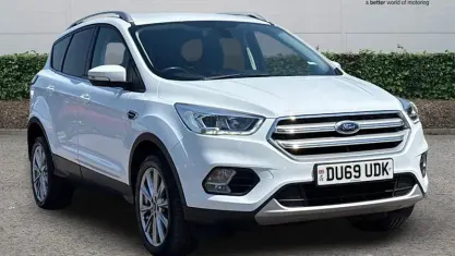Used Ford Kuga Titanium 150 HP (110 kW) 2019 White SUV
