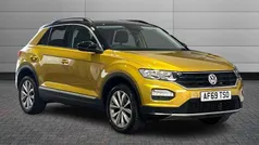 Yellow Used 2019 VW T-Roc Design SUV | £16,995 (Fair price)