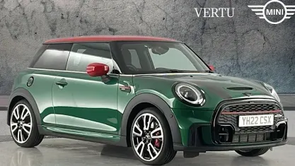 Used Mini John Cooper Works Hatch 231 HP (169 kW) 2022 Green Hatchback
