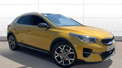 Used Kia XCeed 160 HP (117 kW) 2022 Yellow SUV