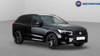 Używany Volvo XC60 Plus 250 KM (183 kW) 2025 Czarny SUV
