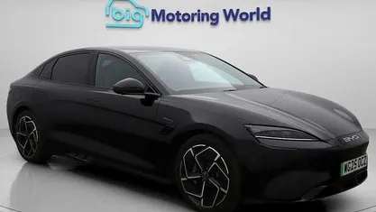 Black Used 2025 BYD Seal Sedan | £31,400 (Fair price)