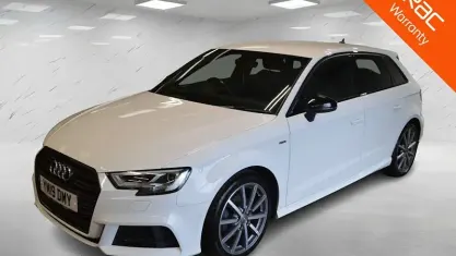 Begagnad Audi A3 Sportback Black Edition 150 HK (110 kW) 2019 Halvkombi