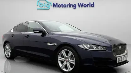 Used Jaguar XE Portfolio 250 HP (183 kW) 2018 Blue Sedan