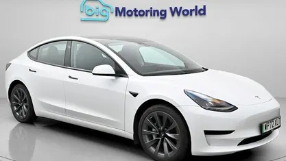 Used Tesla Model 3 RWD 222 kW (302 HP) 2022 White Sedan