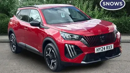 Usado Peugeot 2008 Allure 131 HP (96 kW) 2024 Vermelho SUV
