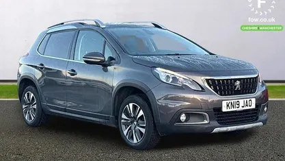 Grey Used 2019 Peugeot 2008 Allure Premium SUV | £8,099 (Good price)