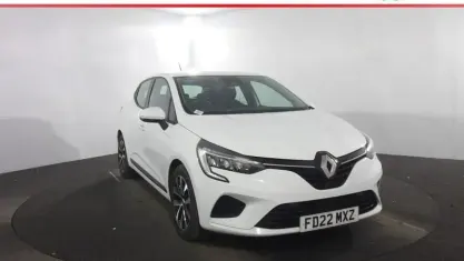 Usado Renault Clio V Iconic 90 HP (66 kW) 2022 Branco Citadino