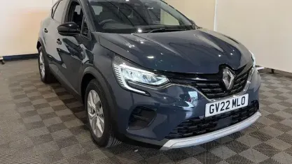 Used Renault Captur Iconic 91 HP (66 kW) 2022 SUV