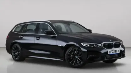 Used BMW 330e Sport Line 292 HP (214 kW) 2022 Black Estate