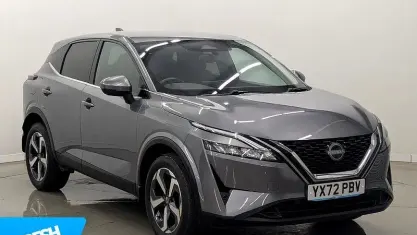 Usado Nissan Qashqai N-Connecta 140 HP (102 kW) 2023 Cinzento SUV