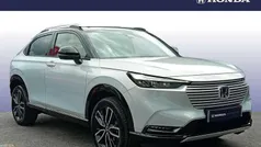 Premium sunlight white Used 2022 Honda HR-V Advance SUV | £23,250 (Fair price)