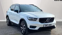 Used 2022 Volvo XC40 R-Design Pro SUV | £29,450 (Fair price)