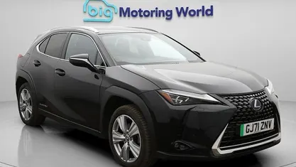 Used Lexus UX 150 kW (204 HP) 2022 SUV